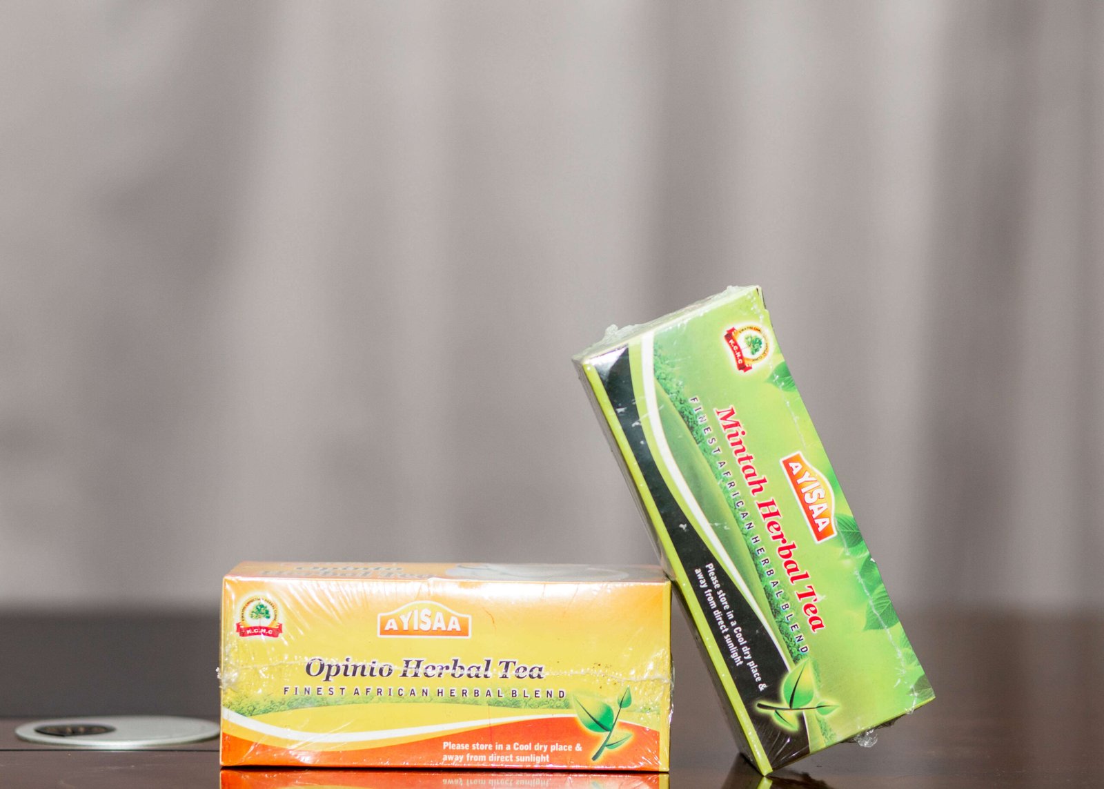 Dr Nancy Coffie founder & CEO<br />
Director l